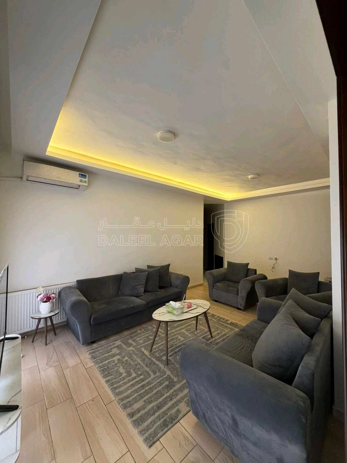 شقة في عمان ضاحية الرشيد قرب اسواق شونيز  - 70,000 دأ - صورة 1