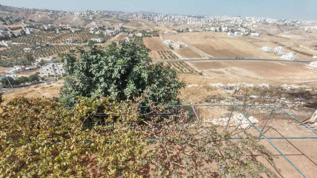 فيلا/منزل في مرج الحمام ام عبهره بالقرب من ترخيص غرب عمان  - 190,000 دأ - صورة NaN