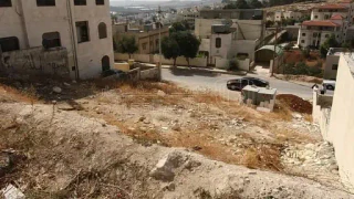 أرض - اليادودة - 65000 دأ