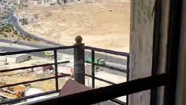 شقة في عمان. ابوعلندا قرب ميدان الحكمه البنزين  - 47,000 دأ - صورة NaN
