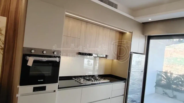 شقة - شقة ١٧٥ متر مربع نص مفروشة للبيع  - 185000 دأ