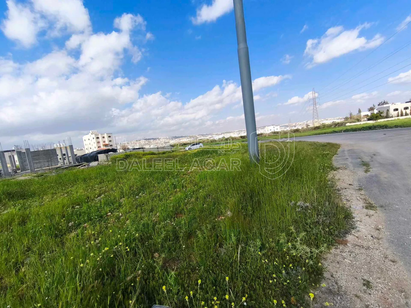 أرض في الجويدة - 72,000 دأ - صورة 1