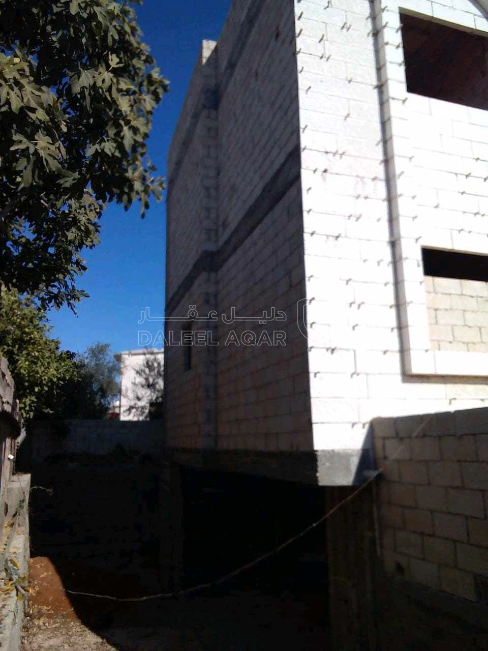 مبنى في عمان - جاوا - حي الوفاء - بالقرب من سوبر ماركت الخ - 160,000 دأ - صورة 1