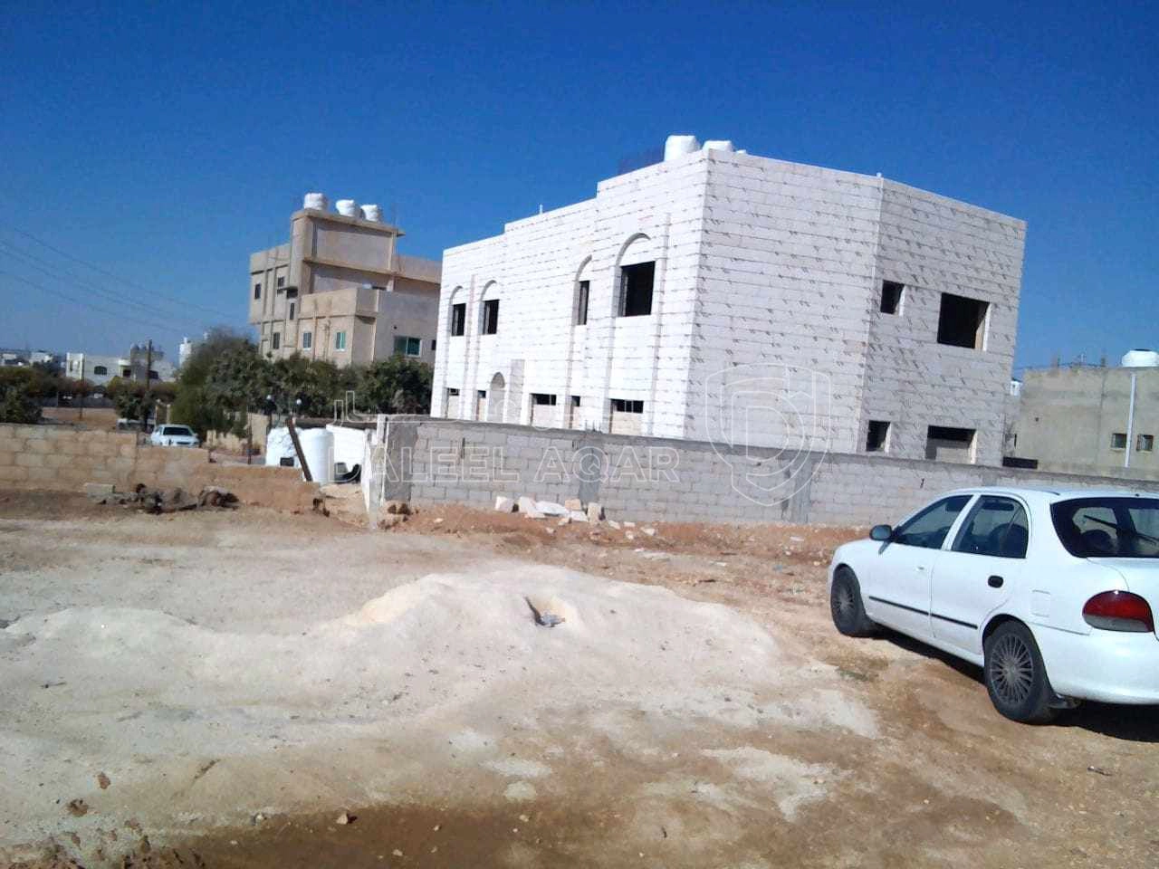 مبنى في عمان - جاوا - حي الوفاء - بالقرب من سوبر ماركت الخ - 160,000 دأ - صورة 1