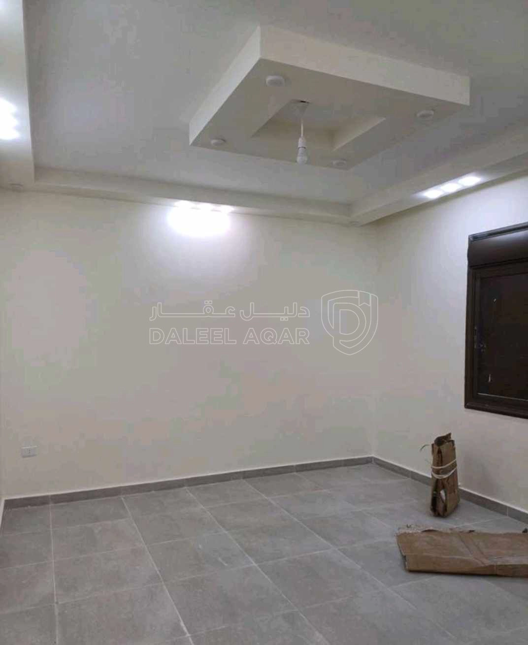 شقة في الحصن - مقابل الكليه - 51,000 دأ - صورة 1