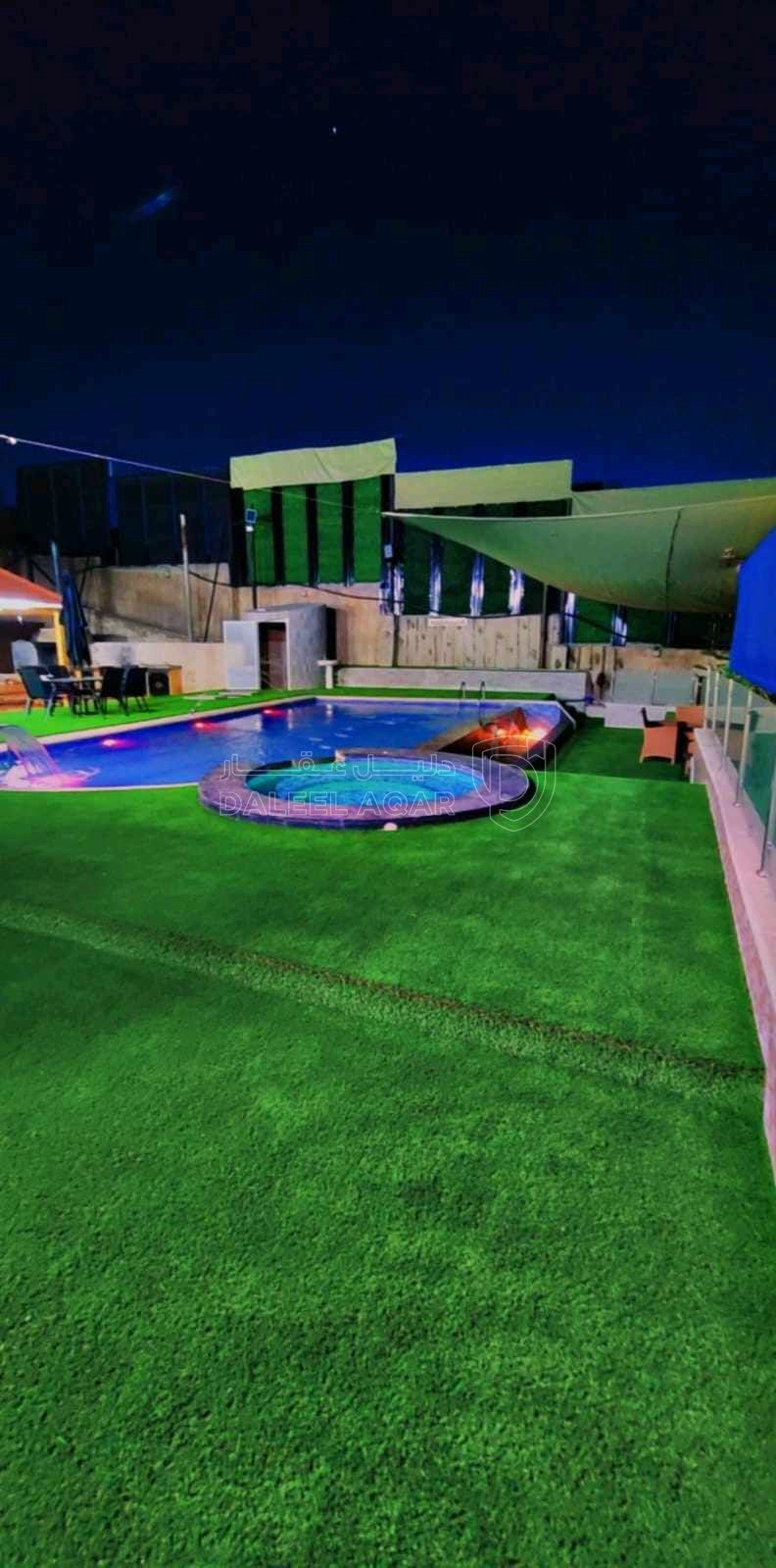 مزرعة/شاليه في مزرعه و شاليه للبيع  - 360,000 دأ - صورة 1