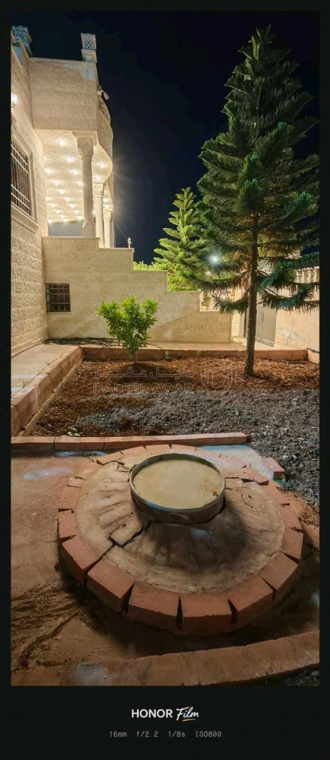 فيلا/منزل في كفرسوم - 150,000 دأ - صورة 1