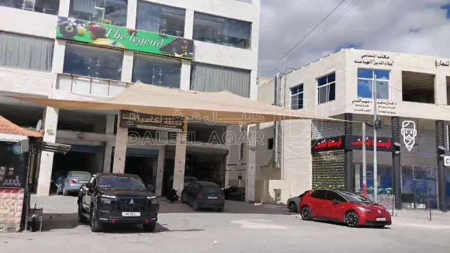 مبنى - الزرقاء شارع الكرامة  - 600000 دأ
