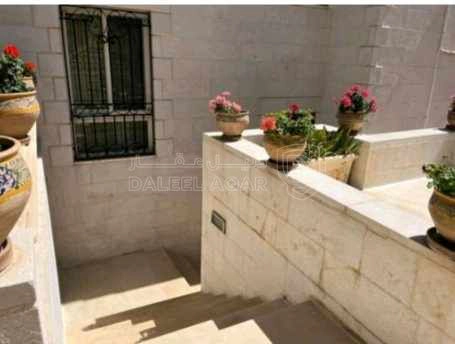 فيلا/منزل في دابوق - 1,500,000 دأ - صورة 1
