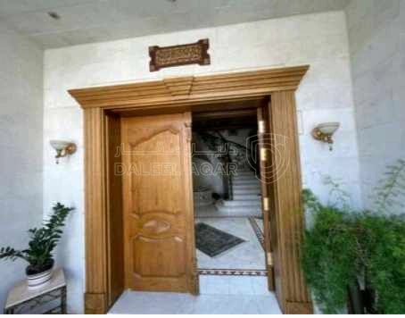 فيلا/منزل في دابوق - 1,500,000 دأ - صورة 1