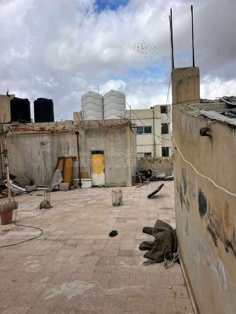 مبنى في خو - 25,000 دأ - صورة 1