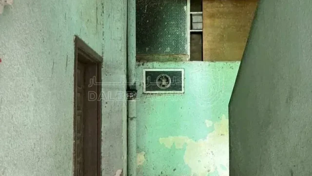 مبنى  - 25000 دأ
