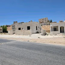 فيلا/منزل - الزرقاء ضاحية المدينة المنورة شارع العشرين الرئيسب - 85000 دأ