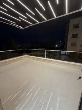 شقة في شقة طابق اول بموقع مميز وبرندا كبيرة - 98,000 دأ - صورة NaN