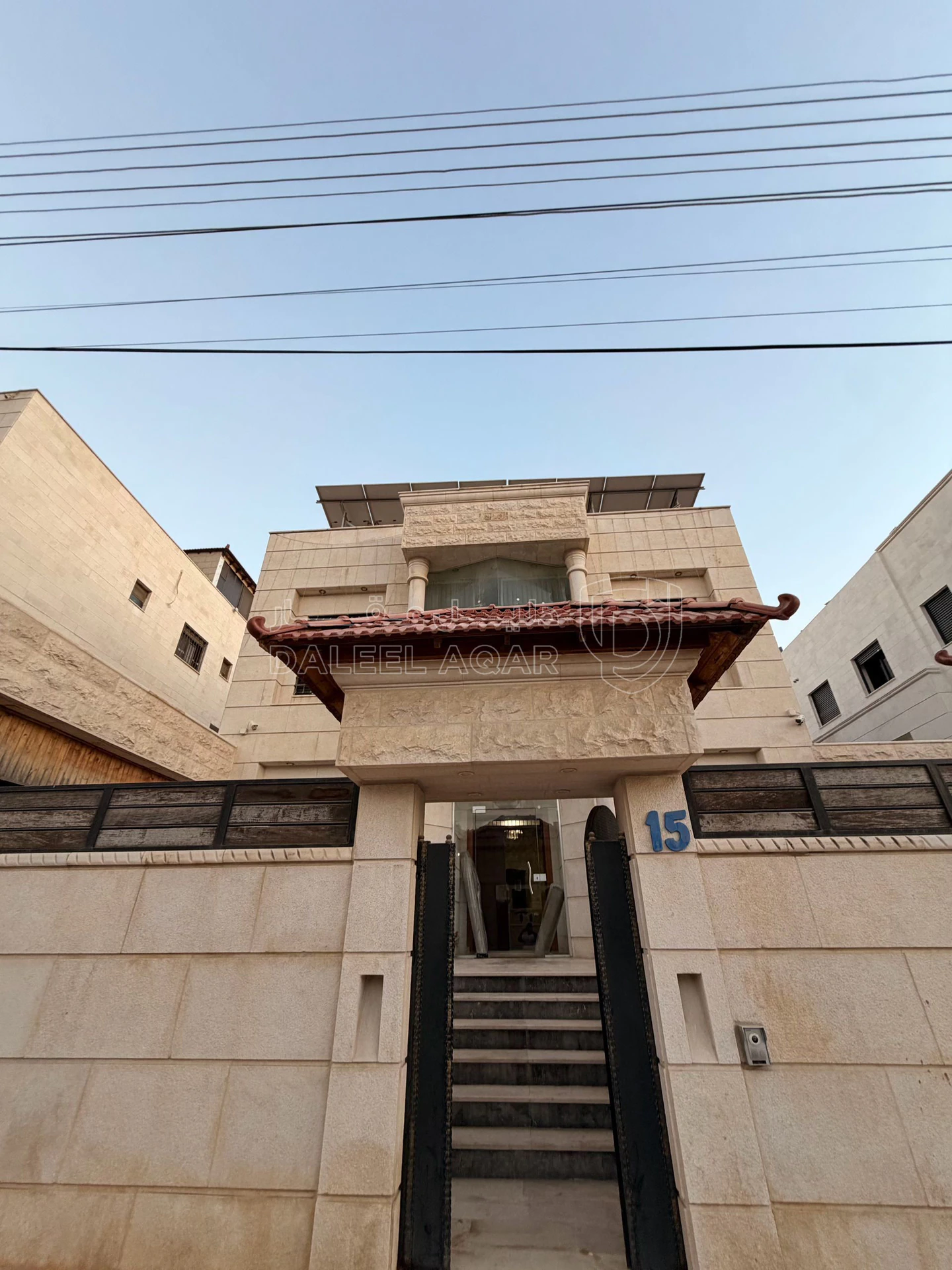 فيلا/منزل في فيلا للبيع باسكان المهندسين و الاطباء  - 375,000 دأ - صورة 1