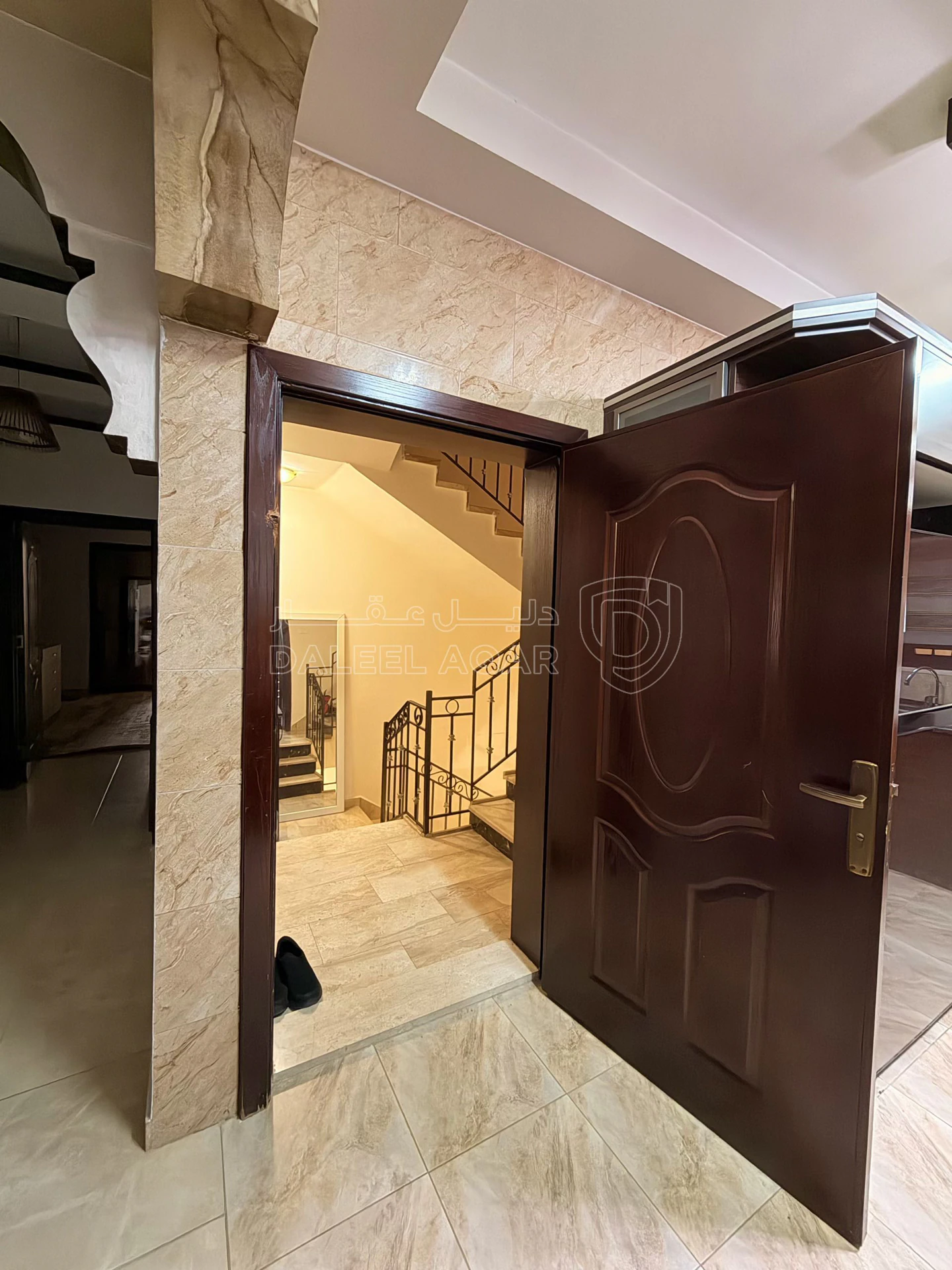 فيلا/منزل في فيلا للبيع باسكان المهندسين و الاطباء  - 375,000 دأ - صورة 1
