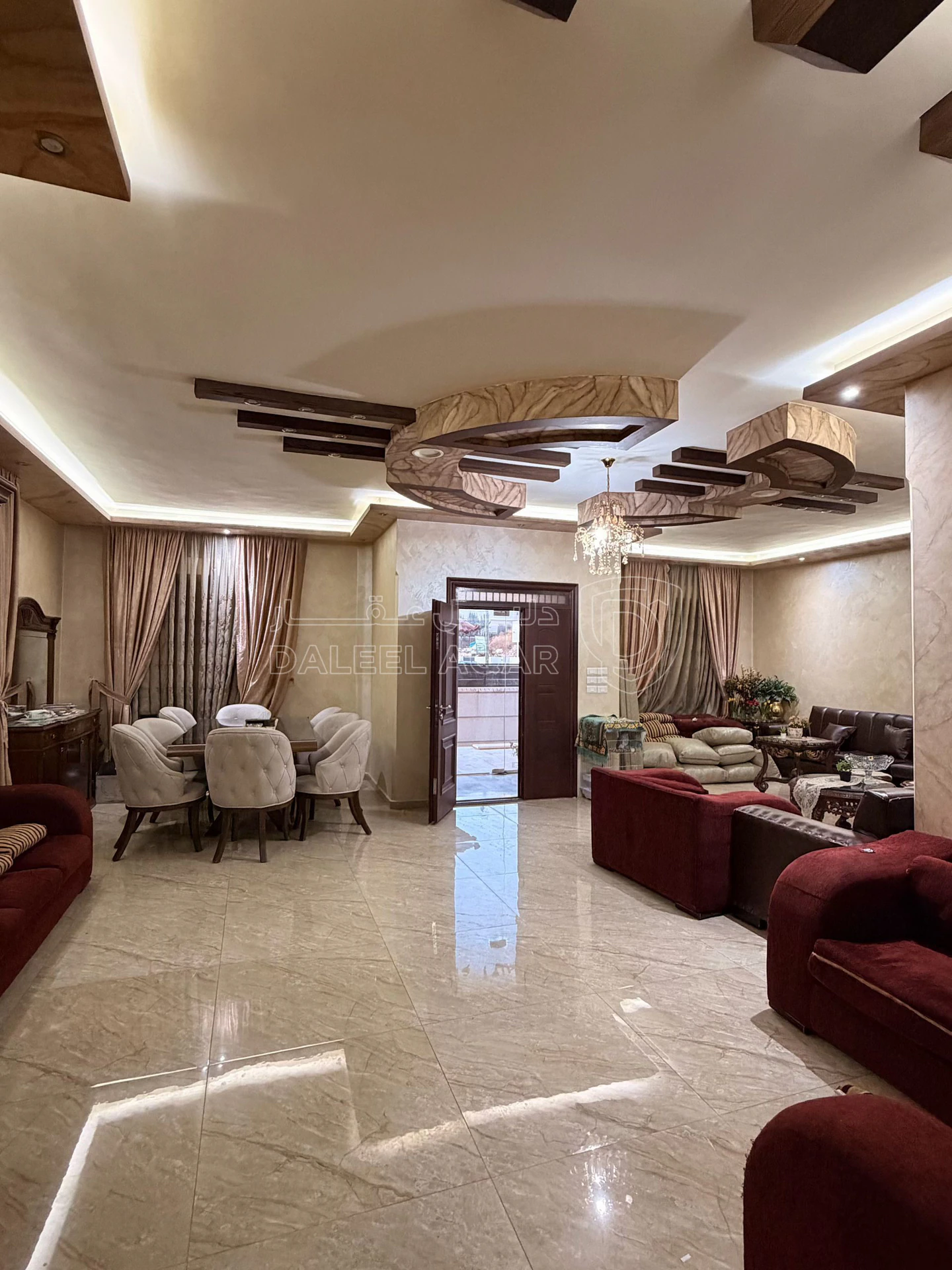 فيلا/منزل في فيلا للبيع باسكان المهندسين و الاطباء  - 375,000 دأ - صورة 1