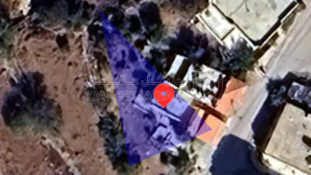 فيلا/منزل في عبين - 70,000 دأ - صورة 1