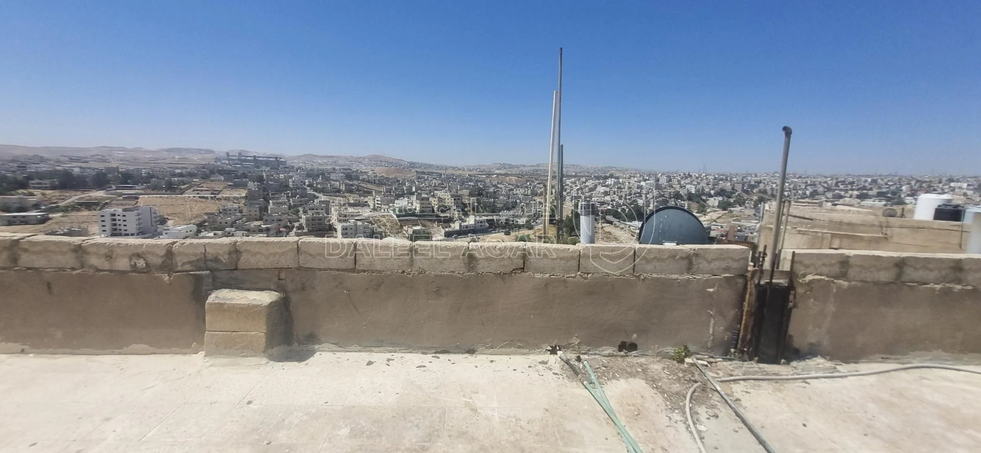مبنى في الزرقاء عوجان الغربي شارع طارق بن زياد - 39,000 دأ - صورة 3