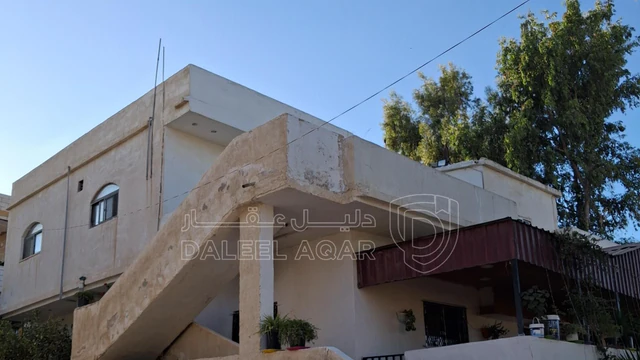فيلا/منزل في جرش المصطبه قرب مدرسة البنات - 63,000 دأ - صورة NaN