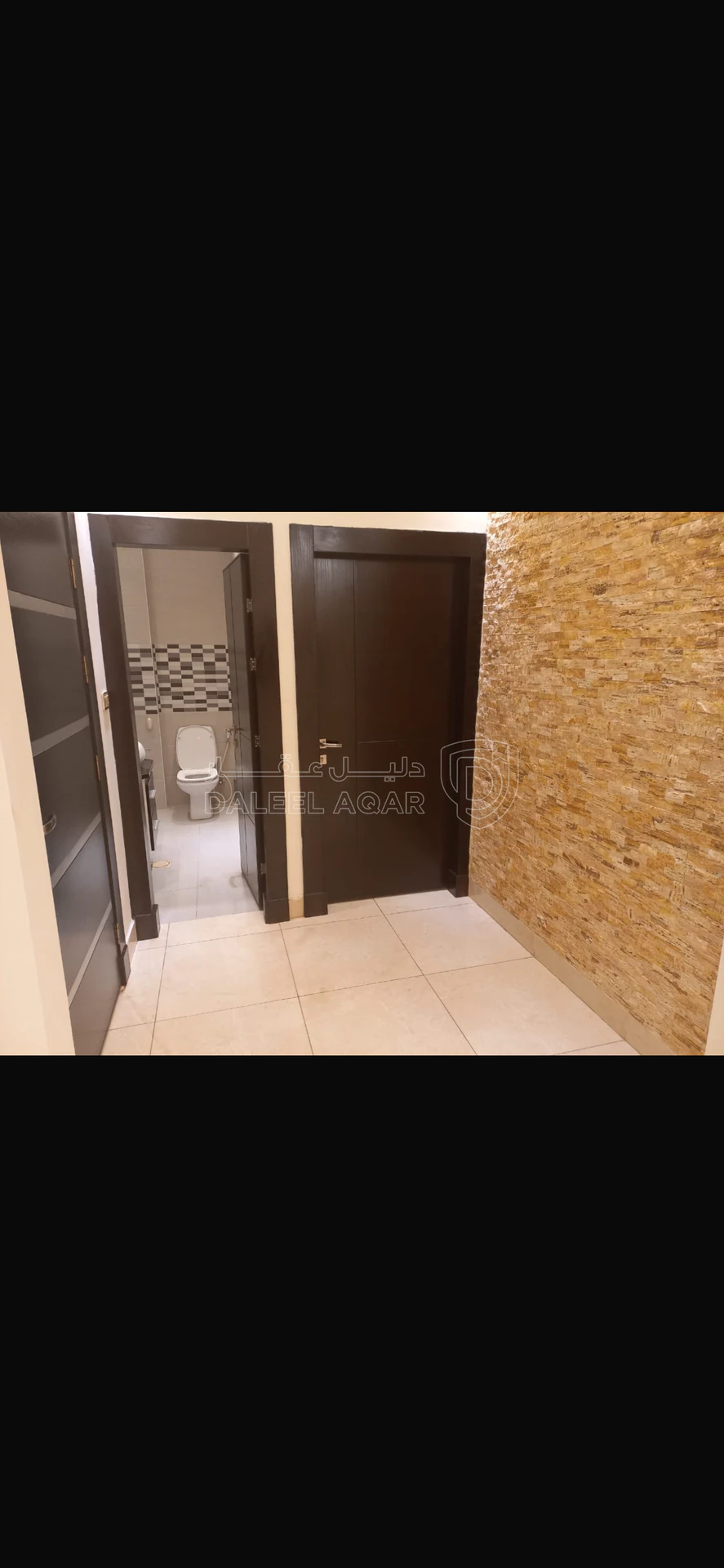 شقة في الحمر بالقرب من دوار ام نعاج - 150,000 دأ - صورة 1