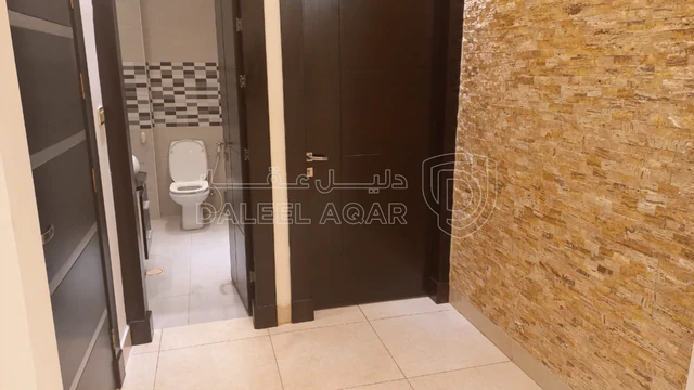 شقة في الحمر بالقرب من دوار ام نعاج  - 150,000 دأ - صورة NaN