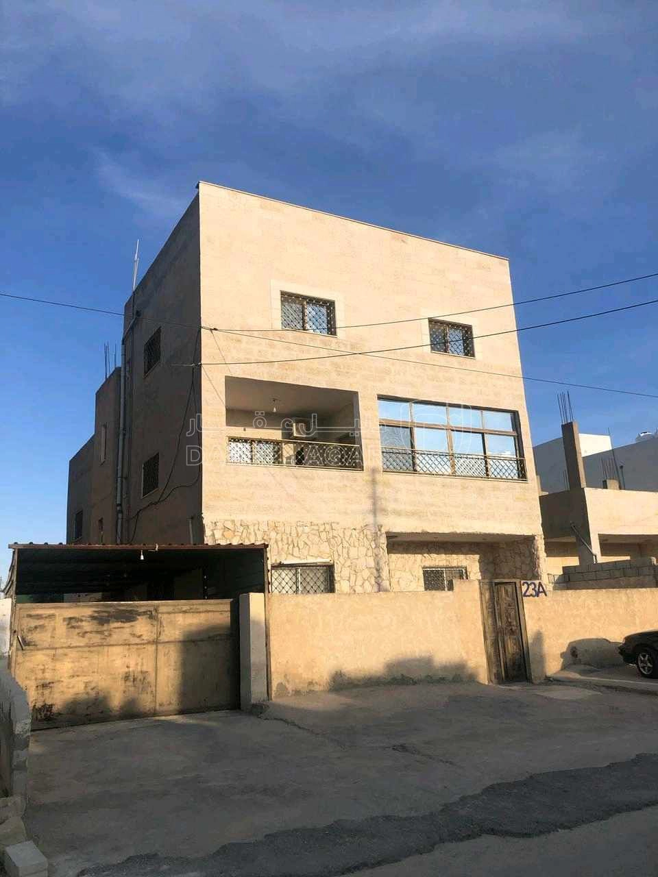 مبنى في ماديا الحي الشرقي حي الكرامه - 68,000 دأ - صورة 1