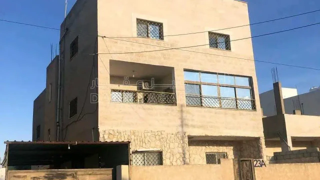 مبنى - ماديا الحي الشرقي حي الكرامه - 68000 دأ