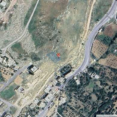 أرض في عراق الأمير - قرب مسجد عبد الرحمن الغافقي - 34,000 دأ - صورة 1