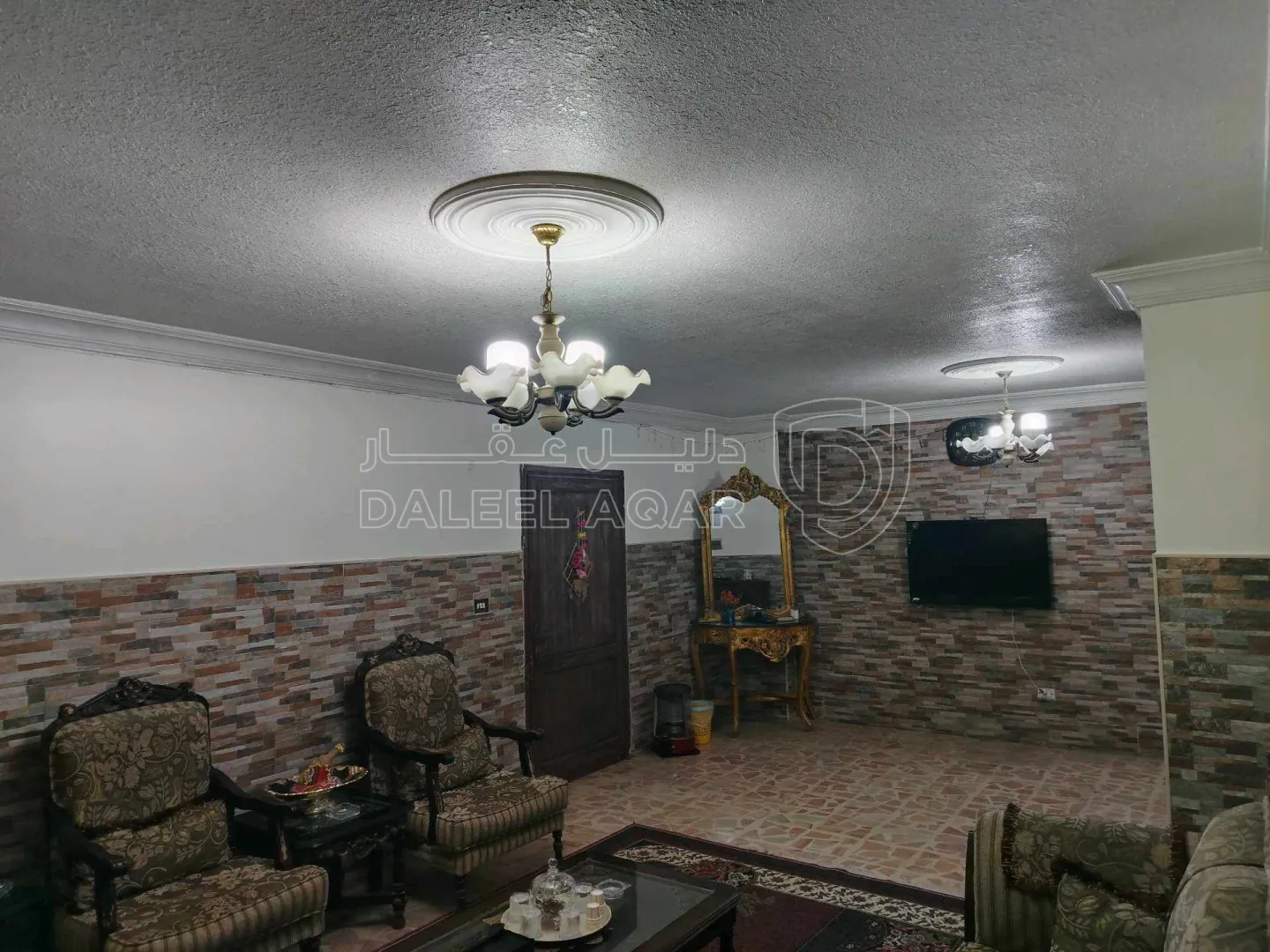 شقة في الهاشمي الشمالي شارع عناد علي الزغاتيت  - 45,000 دأ - صورة 1