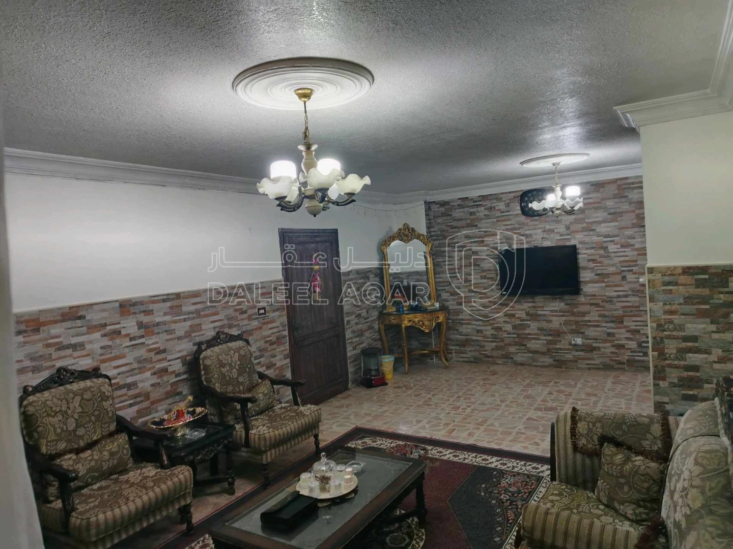 شقة في الهاشمي الشمالي شارع عناد علي الزغاتيت  - 45,000 دأ - صورة 1