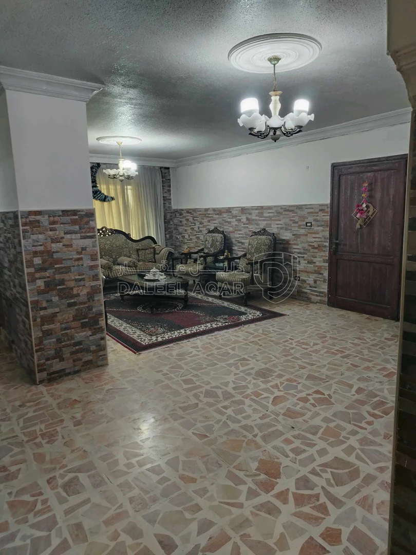 شقة في الهاشمي الشمالي شارع عناد علي الزغاتيت  - 45,000 دأ - صورة 1