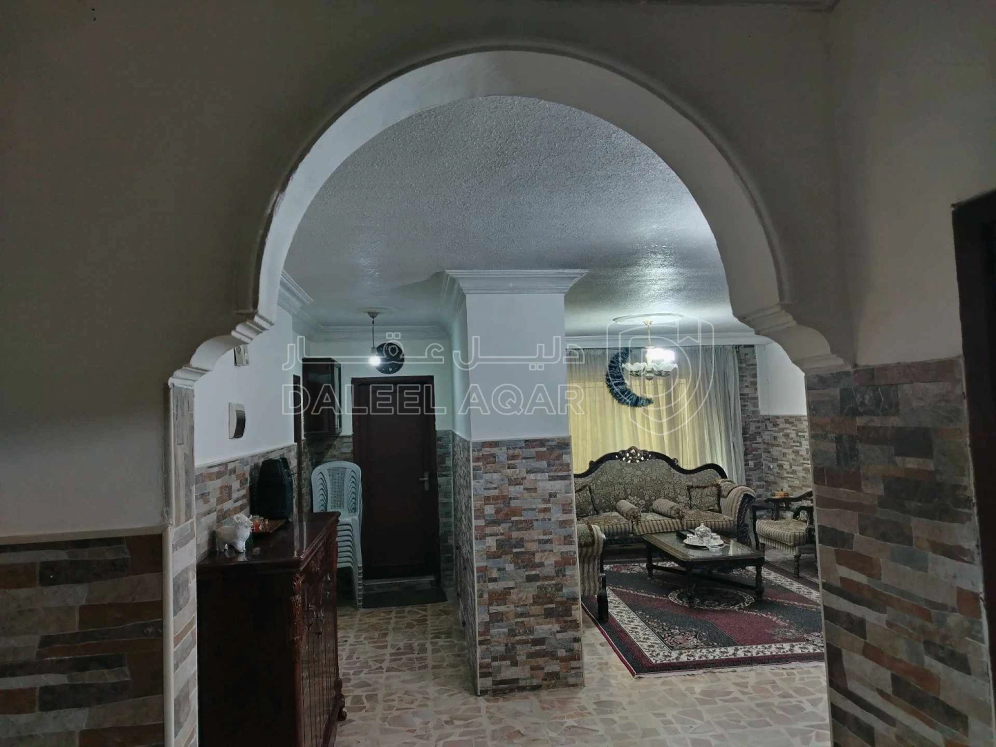 شقة في الهاشمي الشمالي شارع عناد علي الزغاتيت  - 45,000 دأ - صورة 1