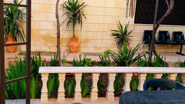 فيلا/منزل في فيلا للبيع الياسمين ممزة وحي راقي - 660,000 دأ - صورة NaN