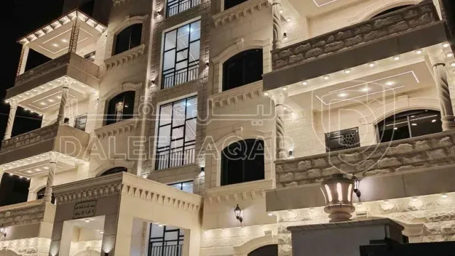 شقة في العقبة السكنية الخامسة  - 106,000 دأ - صورة 1