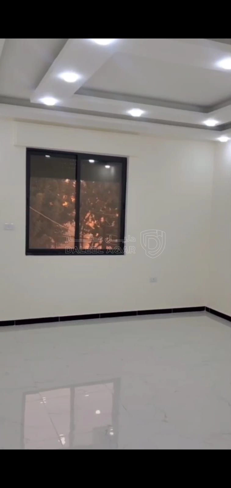 شقة في ضاحية الاقصى - قرب اشارات مستشفى الأمير حمزة - 54,000 دأ - صورة 1