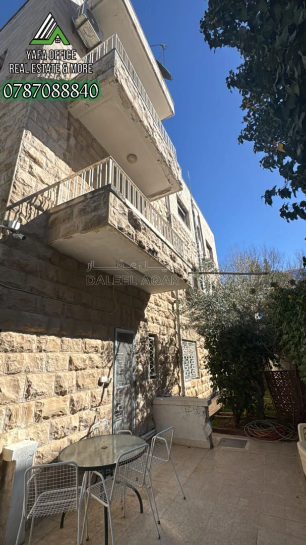فيلا/منزل في 📍جبل عمان – قرب الدوار الثالث  - 700,000 دأ - صورة 1