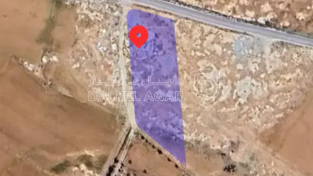 أرض - ارض للبيع من المالك على شارع الوسية-ادر الرئيسي - 75000 دأ