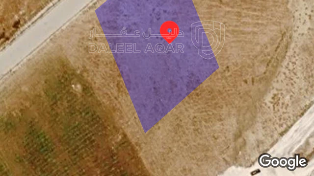 أرض في قطعة لبناء فيلا نموذجية باطلالة ساحرة وبسعر مميز - 600,000 دأ - صورة NaN