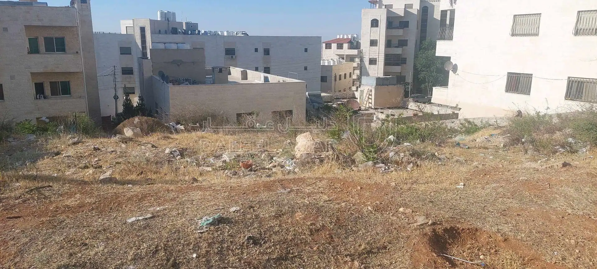 أرض في عمان جبيهة خلف سيفوي جبية ضاحية الإمام الغزالي - 250,000 دأ - صورة 1