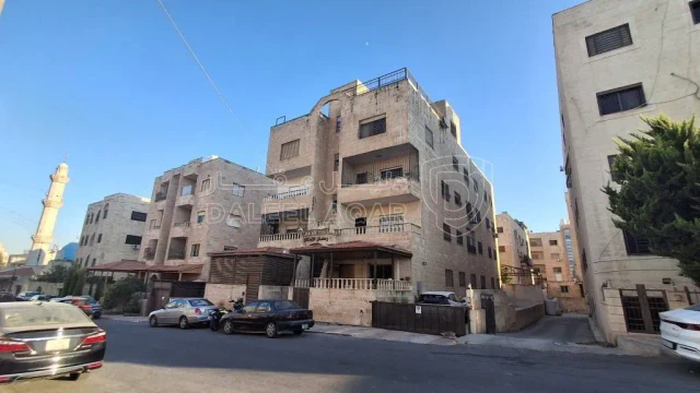 شقة - عمان - قرب مسجد الهشلمون  - 68440 دأ