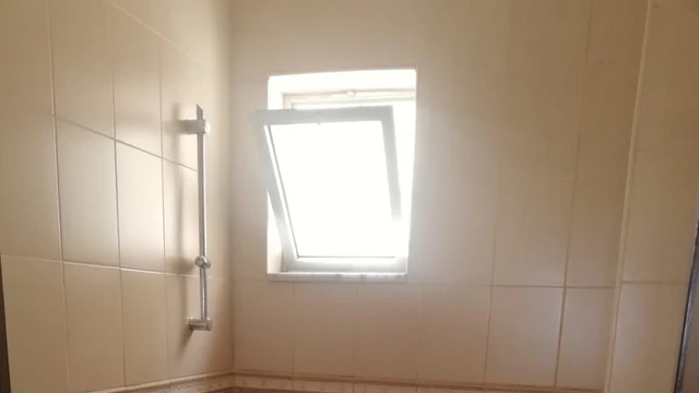 مبنى في الجبل الأخضر - 100,000 دأ - صورة NaN