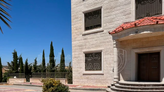 فيلا/منزل - ناعور ام البساتين ماسوح الشمالي - 700000 دأ