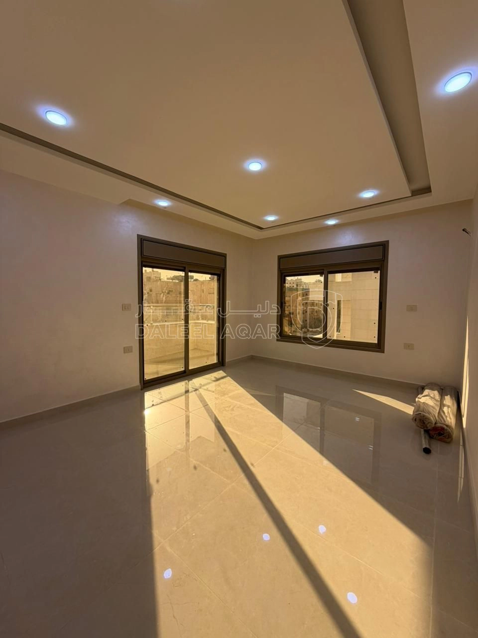 شقة في طبربور - قرب شارع الحج  - 75,000 دأ - صورة 1