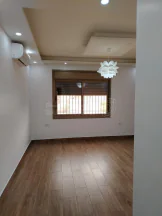 شقة في شقة سكنية ١٩٩ م للبيع - 75,000 دأ - صورة NaN