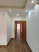 شقة في شقة سكنية ١٩٩ م للبيع - 75,000 دأ - صورة NaN