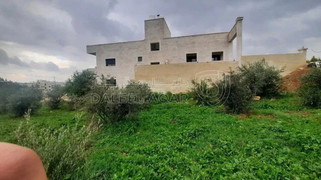 فيلا/منزل - عمان  شفا بدران - 570000 دأ