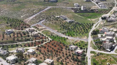 أرض في أرض مميزة في أم رمانة – شارع الاردن - 72,000 دأ - صورة NaN