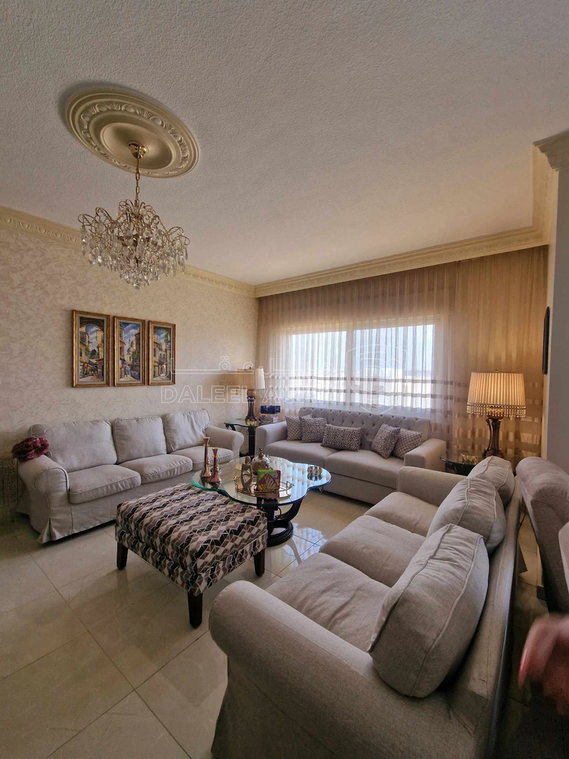 شقة في مثلث الظهير قرب مدرسة راهبات الوردية  - 73,000 دأ - صورة 1