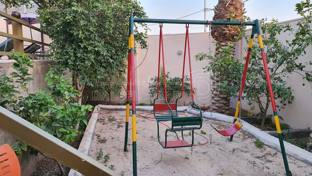 مزرعة/شاليه في الشونة الجنوبية - حي الروضة - 75,000 دأ - صورة NaN